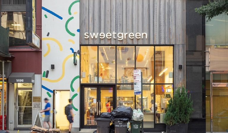 Sweetgreen storefront