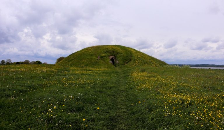 Kong Asgers Høj, Denmark