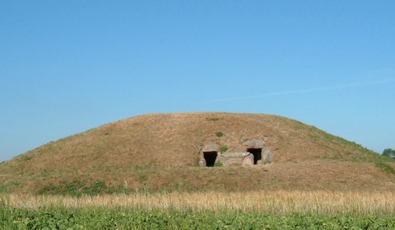 Klekkende Høj barrow, Denmark