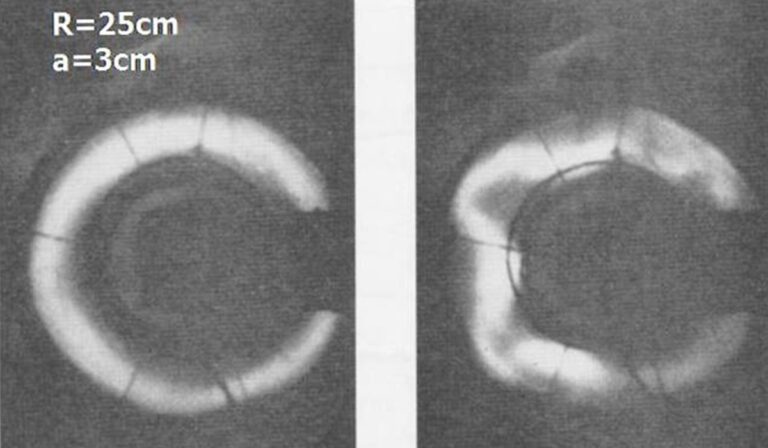 Early photo of plasma inside a pinch machine (Imperial College 1950–1951)