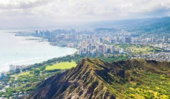 Aerial view of Honolulu|Kauai