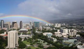 Honolulu with rainbow