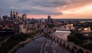 Minneapolis skyline|Minneapolis e