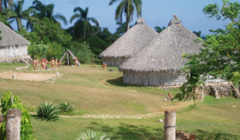 Reconstruction of a Taíno village in Chorro de Maíta